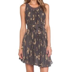 Free People Gray Floral Sleeveless Pleated Dress Lace Trim